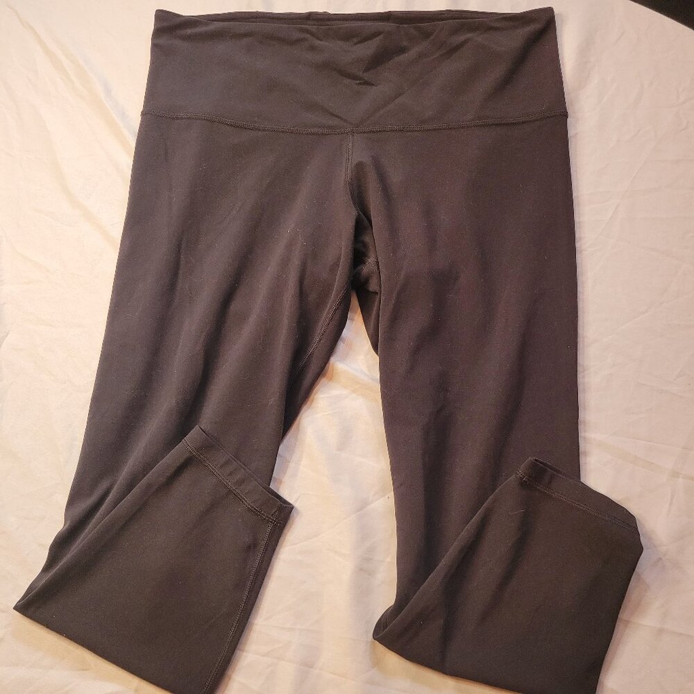 Athleta black ultra high rise elation 7/8 tight leggings EUC 1X